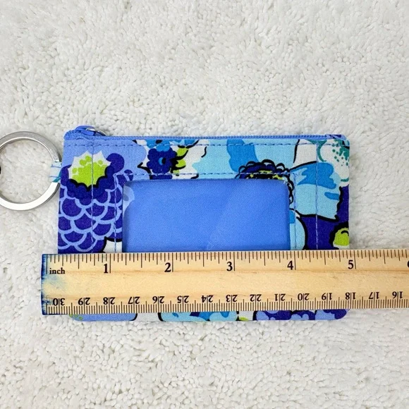 NWT Vera Bradley Zip ID Case in Retired “Blueberry Blooms” Pattern - Picture 3 of 6